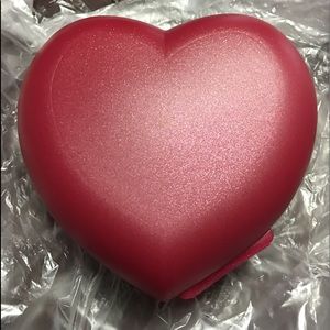 Tupperware ❤️ snack container